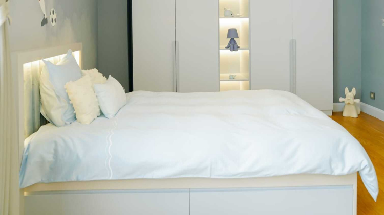 Nima Karyola - Arkadaş Yataklı