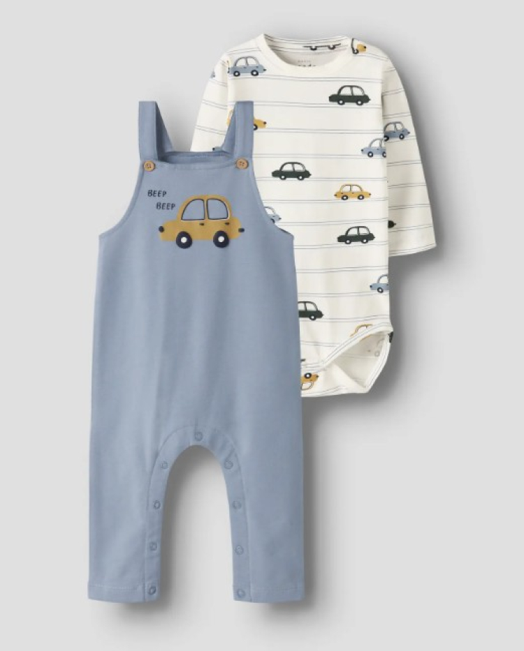 Name İt Arabalı Tulum Takım