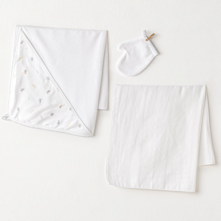 ZÜRAFA DESENLİ HAVLU TAKIM