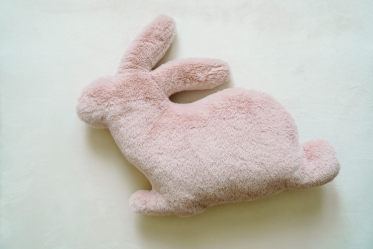 Peluş Tavşan Yastık