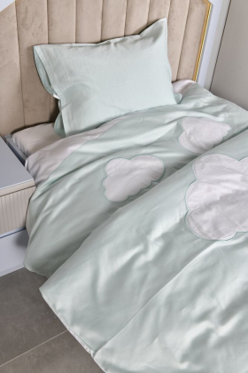 Selly Bulut Nevresim Takımı